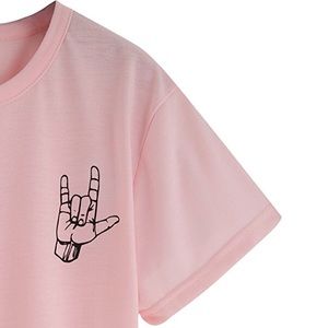 Host Pick!!! 8/18 Short Sleeve Graphic Print Tee